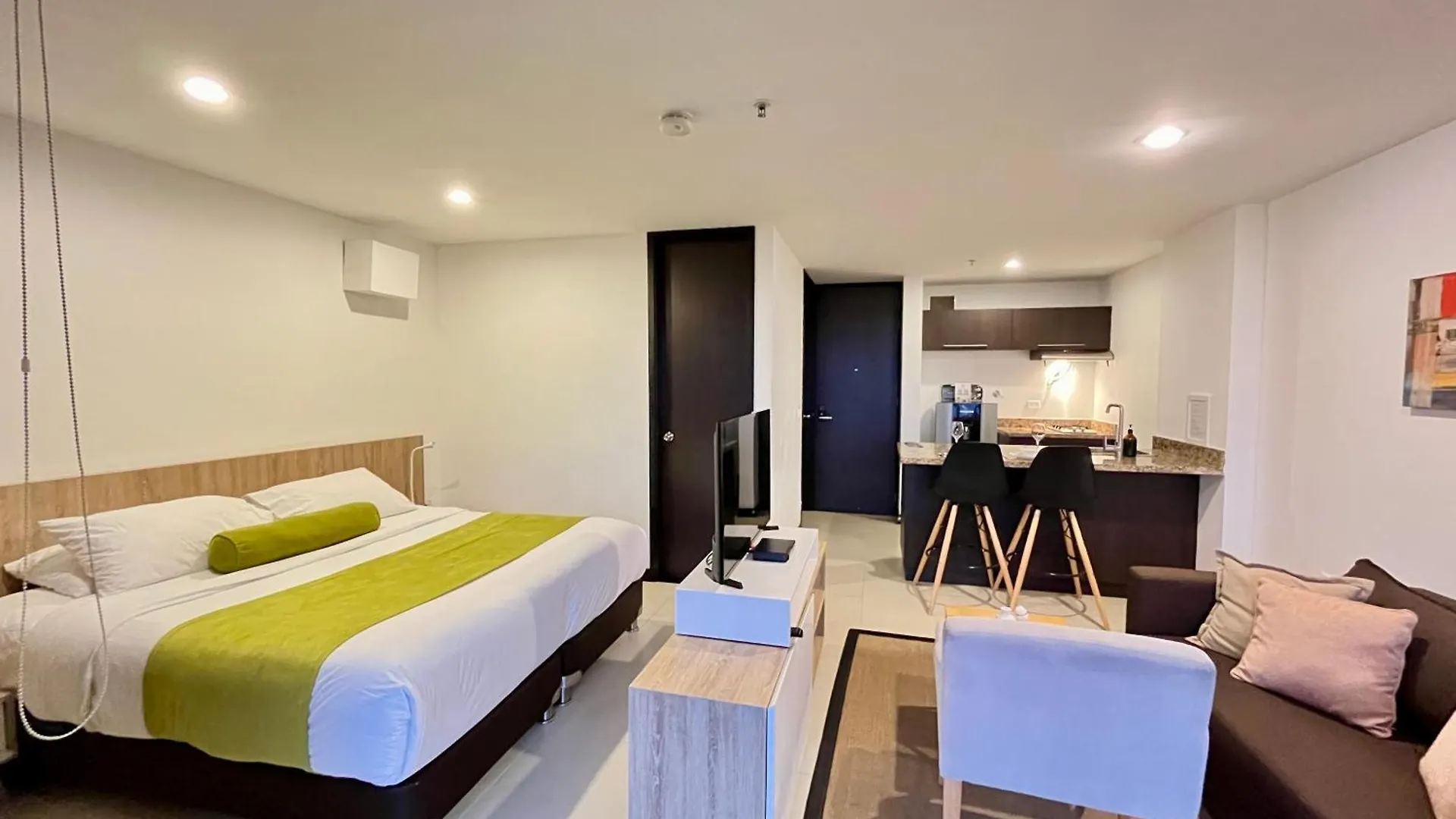 Hotel Rioverde - Cercania Al Aeropuerto Rionegro